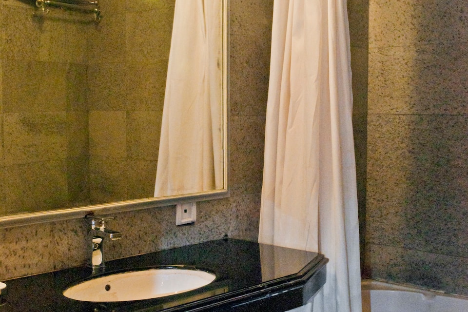 Bath room of the Deluxe room